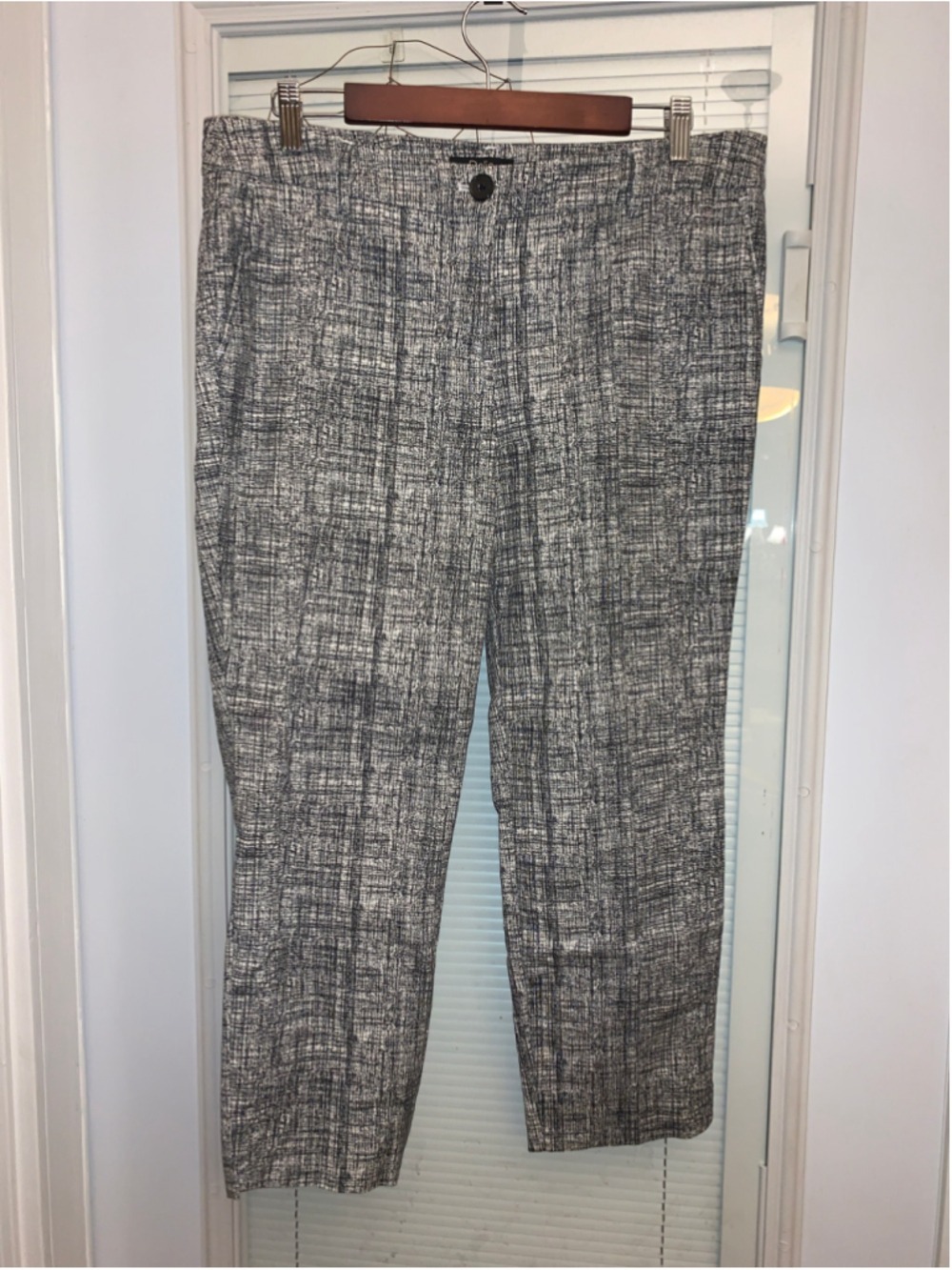 Women's Dalia Black White Ankle & Cropped Pants Size 12
